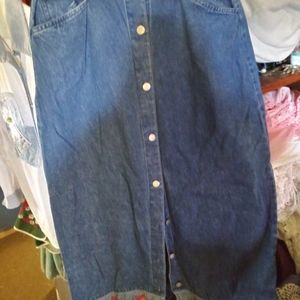 Large Sun River button front long Jean Skirt